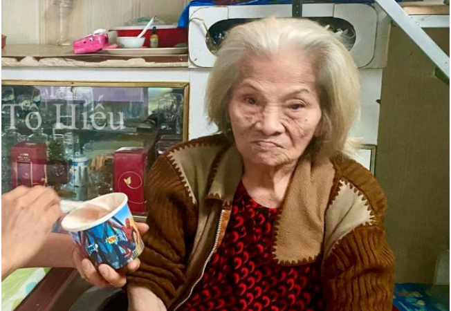 Rõ thực hư chuyện mẹ của NS Thương Tín không biết con trai qu:a đờ:i: ‘Hé lộ tất cả sự thật, đau lòng quá đi’