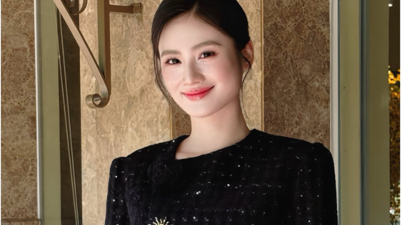 Hoa hậu Ý Nhi về Việt Nam làm đám cưới: “Cuối cùng thì chị cũng đã chịu chọn bến đỗ, danh tính chú rể đang xôn xao?”