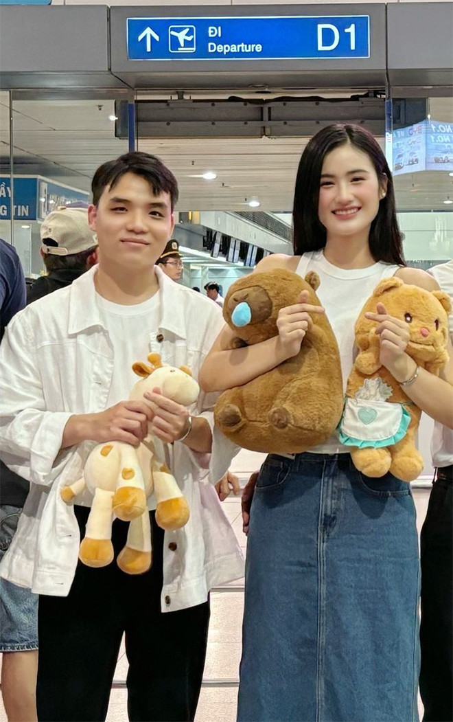 Rõ lý do Hoa hậu Ý Nhi chưa chịu cưới bạn trai dù đã quen 10 năm: Thì ra anh không phải là lựa chọn hàng đầu