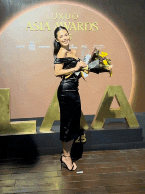 Sau đám cưới với chồng gốc Dubai, Tiên Nguyễn thông báo có tin vui: Dàn sao Việt đồng loạt vào chúc mừng