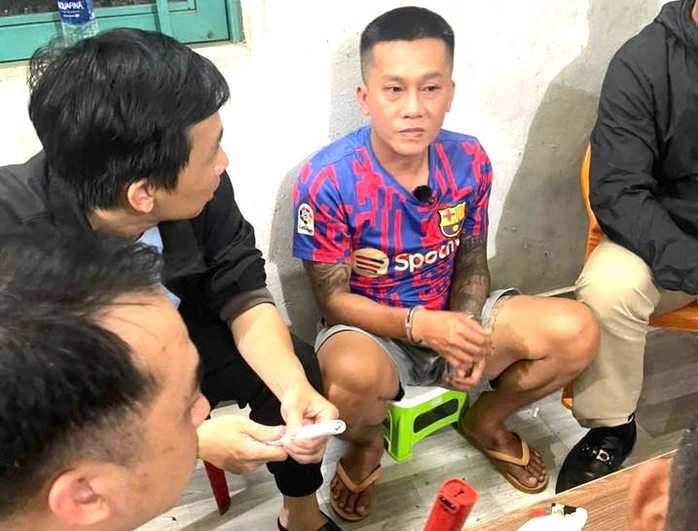 Rõ chân dung kẻ cướp ngân hàng tại Gia Lai: Ngoại hình đậm chất giang hồ, hành vi manh động và đặc biệt nguy hiểm