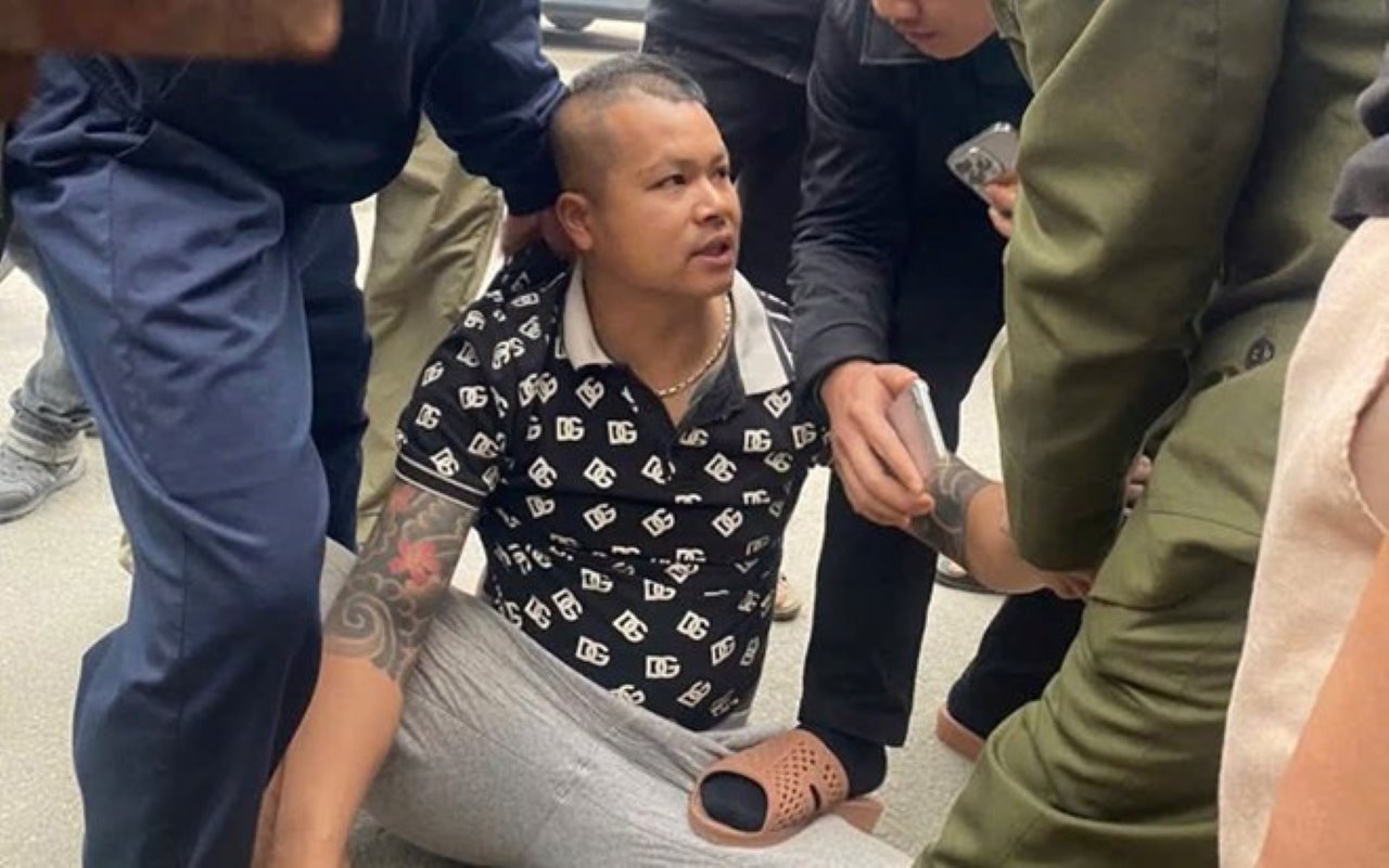 Bảo vệ kể lại khoảnh khắc kh:ống ch:ế kẻ cư:ớp ngân hàng tại Lào Cai: C:ăng th:ẳng và ngh:ẹt th:ở, còn hơn cả phim hành động