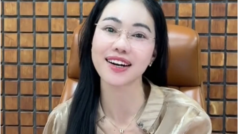 Không còn là tin đồn nữa, hoa hậu Ý Nhi đã ấn định thời điểm lấy chồng Anh Kiệt: “Người chống lưng lên tiếng, tiết lộ hết toàn bộ sự thật”