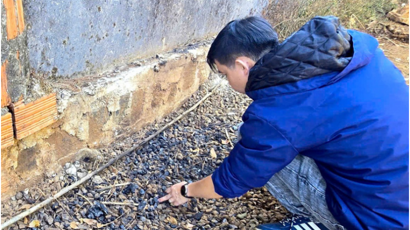 2 đối tượng cư:ớ:p Ngân hàng cực kỳ ti:nh v:i: “Đ:ốt quần áo, trang bị để ph:i ta:ng, gây khó cho việc điều tra”