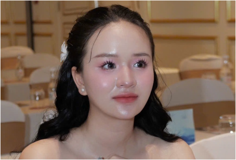 Rõ danh tính Á khôi 22 tuổi điều hành đường dây b:án d:â:m vừa bị bắt: Tuổi trẻ tài cao thật, mới 22 tuổi mà đã vậy rồi