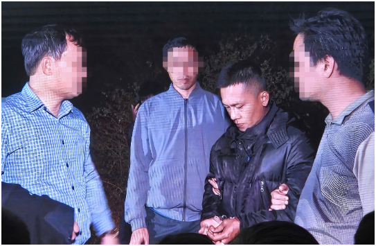 Tin được không: Hai tên cư:ớ:p Ngân hàng ở Gia Lai còn trộm biển số xe máy, đổi tận 4 chiếc xe máy khi bỏ trốn