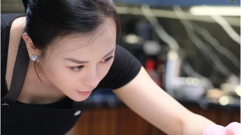 Đã rõ cách Phương Oanh đối xử với người thân: Điều mà cô em dâu không hề có, bảo sao bị cả nhà chồng gh:ét thế