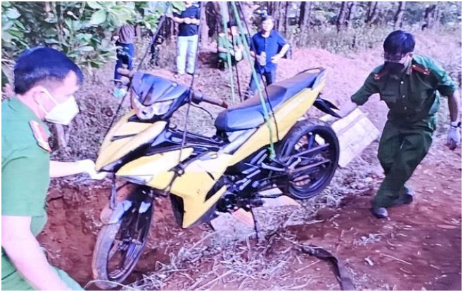 Rõ chi tiết không ngờ vụ cướp ngân hàng Gia Lai: Hé lộ tận 3 hiện trường giúp công an tr:uy v:ết nhóm cư:ớ:p