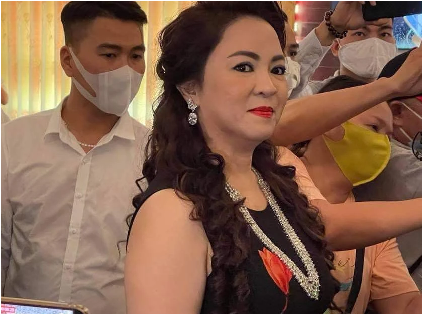 Bà Phương Hằng chơi lớn, vạ:ch trầ:n bộ mặ:t thật của Khoa Pug: “Nói thẳng hết tất cả sự thật về con người này”