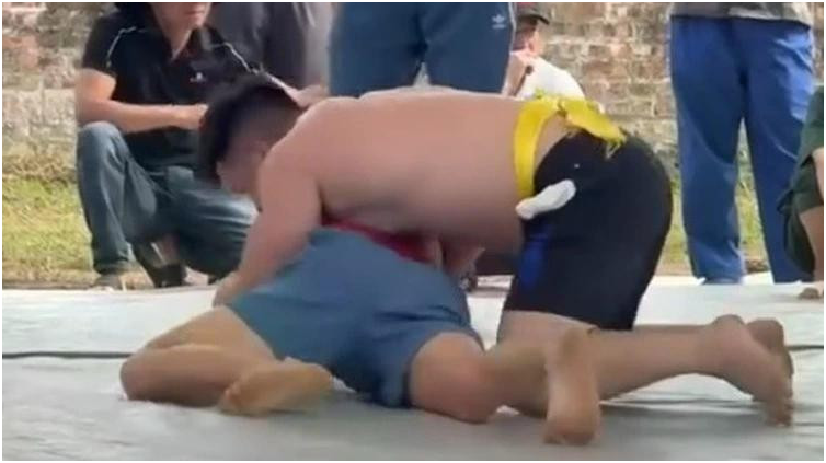 Rõ trách nhiệm pháp lý trong vụ đô vật t:uv:ong khi thi đấu ở Hà Nội: Xét nhiều mặt, liệu có sử dụng các đòn thế bị c:ấ:m?