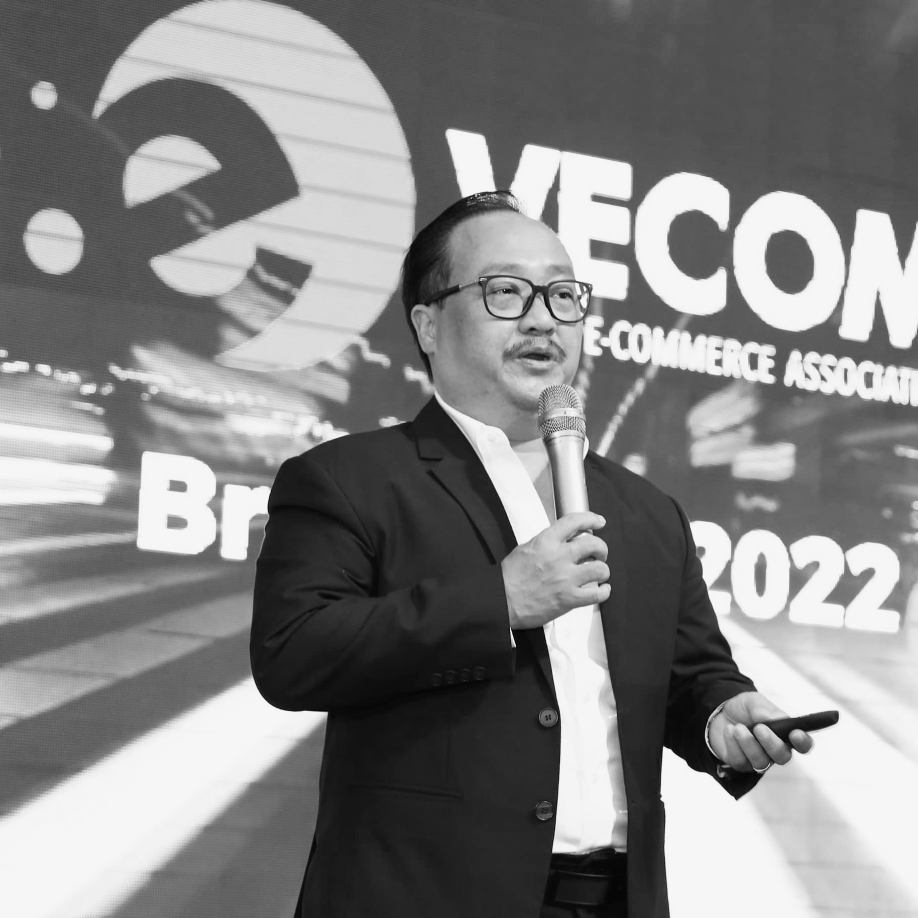 Nguyên Chủ tịch Hiệp hội TMĐT Việt Nam qua đời: Người gắn bó nhiều năm với ngành thương mại điện tử ra đi, cộng đồng không khỏi tiếc thương