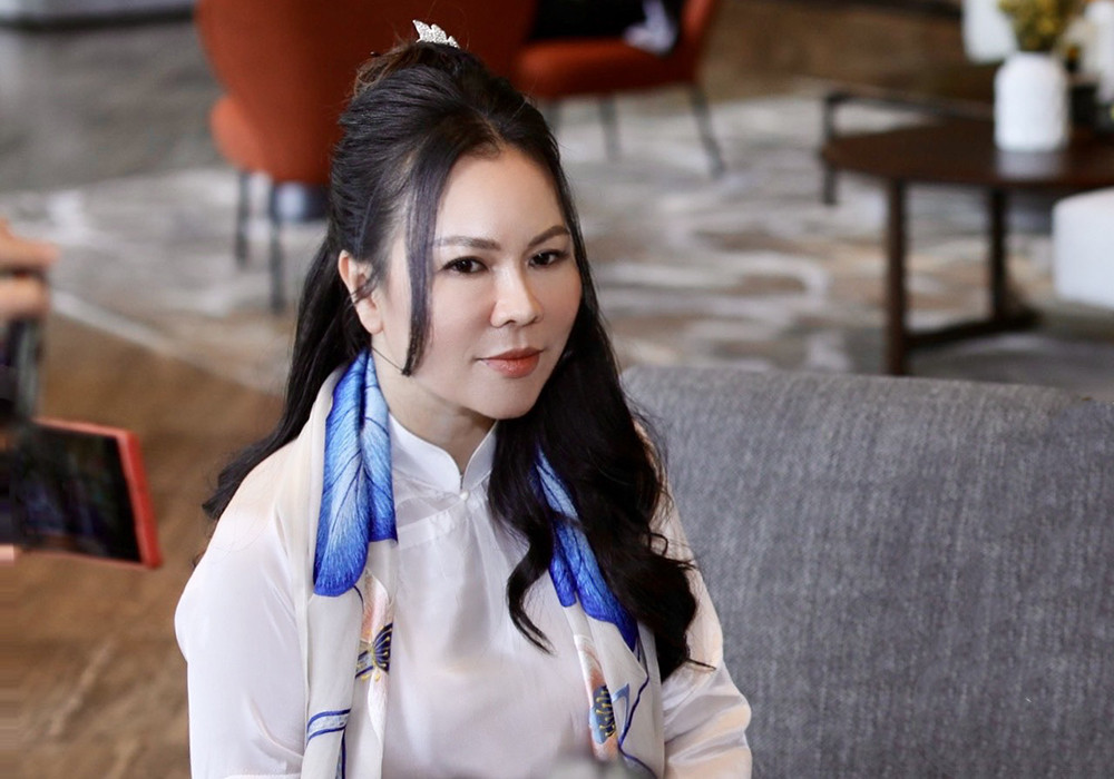 Sốc với châm ngôn sống của vợ cố NS Quý Bình trước khi kinh doanh bất động sản: “Ham tiền là động lực để tôi phát triển bản thân”