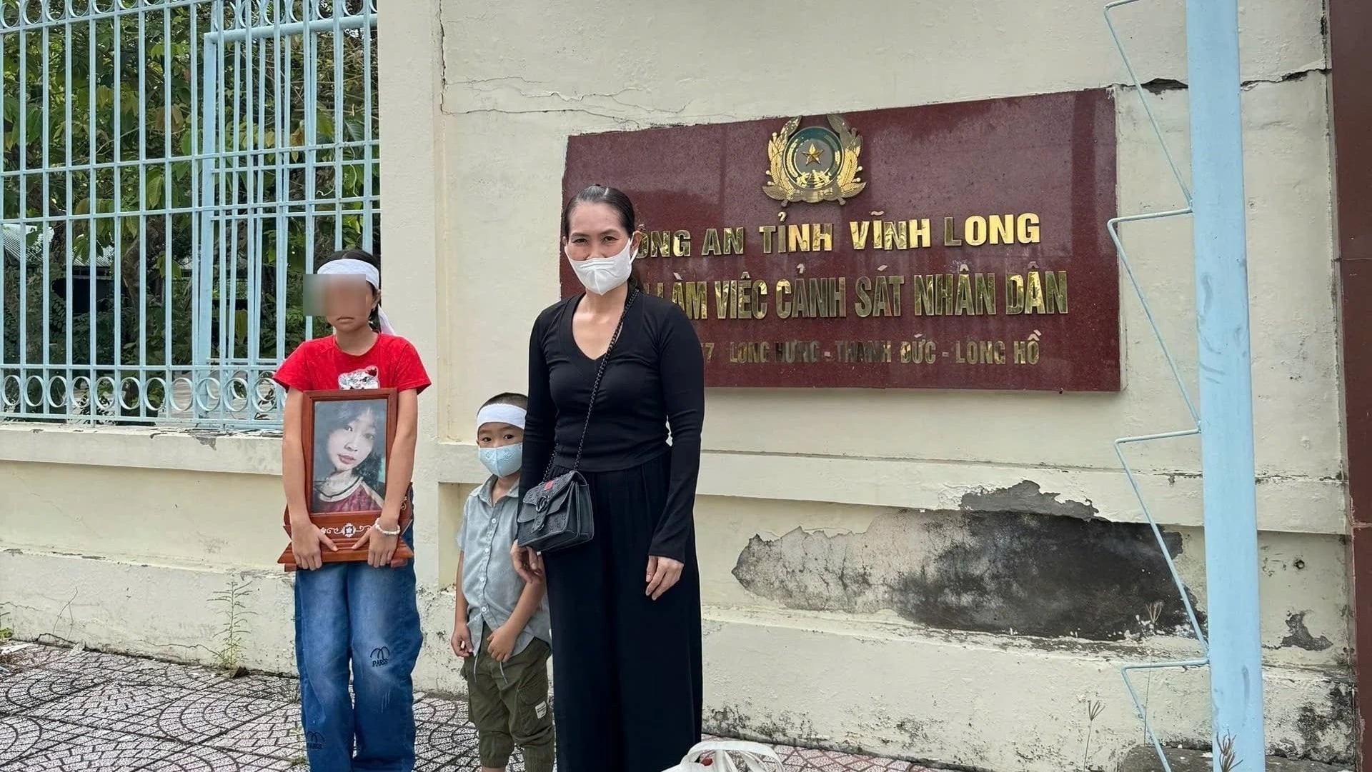 Vụ nữ sinh tử vong ở Vĩnh Long: Khởi tố 2 cựu cán bộ công an, gia đình lên tiếng gây chú ý!