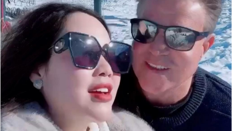 Rõ danh tính nữ diễn viên chỉ cao 1m50 nhưng lại ghiền lấy chồng Tây tỷ phú: “Hé lộ lý do và bí quyết của chị”