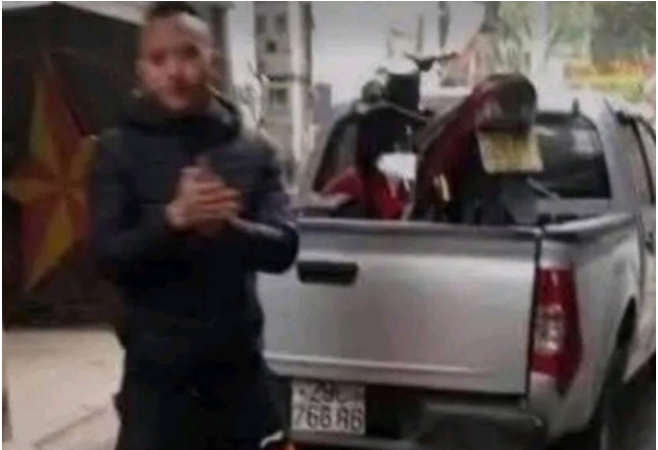 Tài xế xe bá:n tải chèn ngã xe máy tuyên bố mình mới là nạ:n nh:ân: Các bác không biết gì đâu, phải như em thì mới hiểu