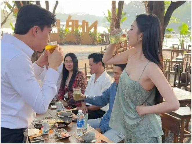 Quốc Trường đã thừa nhận chuyện này với Ngọc Trinh: “Thế này thì hết chối rồi, rõ rành rành thế này”