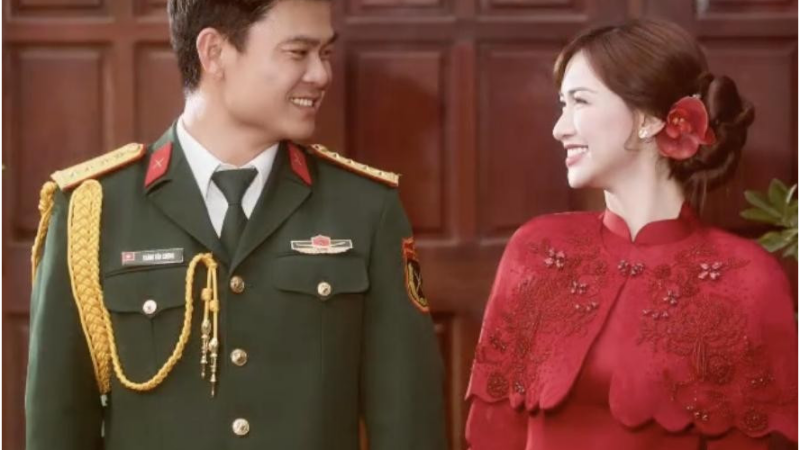 Gia thế của chồng Văn Cương: Nhiều người bàn luận sôi nổi, lương từng đó sao dám cưới Hòa Minzy được nhỉ