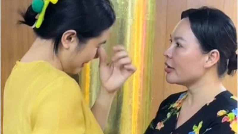 Vân Trang là người hiếm hoi động viên, che chở cho vợ cố diễn viên Quý Bình: Rõ động thái của chị khi biết nữ doanh nhân Ngọc Tiền bị b:ắt