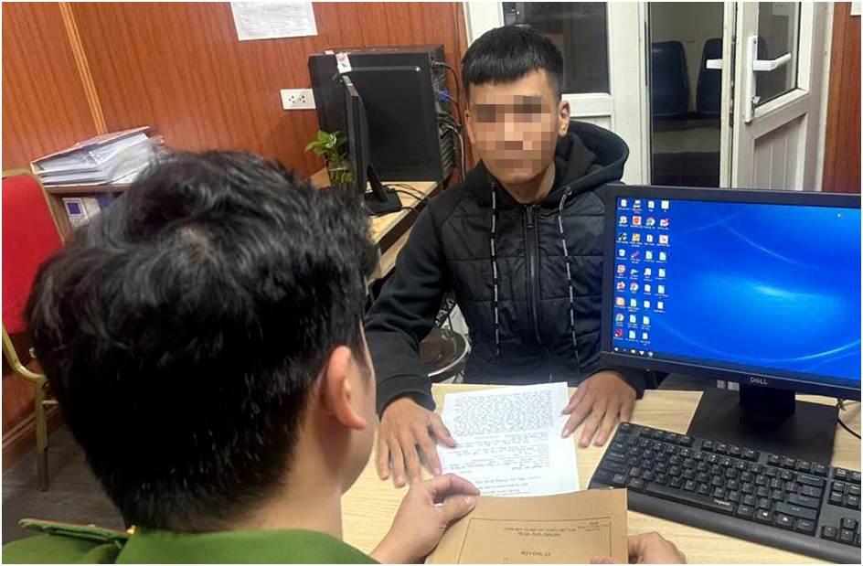 B:ức x:úc vụ nam thanh niên ch:ặn xe, qu:á::nh phụ nữ trong ngõ ở Hà Nội: Hé lộ nguyên nhân