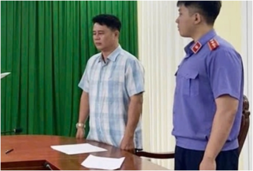 Gia đình nữ sinh tuvo*g nói gì khi kh:ởi t:ố 2 cựu cán bộ công an ở Vĩnh Long? Cuối cùng cũng được đền đáp