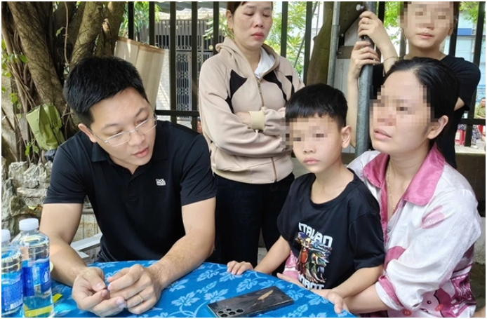 Vụ tài xế bị sa:th:ai ở Quảng Trị: Gia đình tiết l:ộ điều không ngờ, chồng đã phải v:ay mượn mới mua được chiếc xe để kiếm cơm