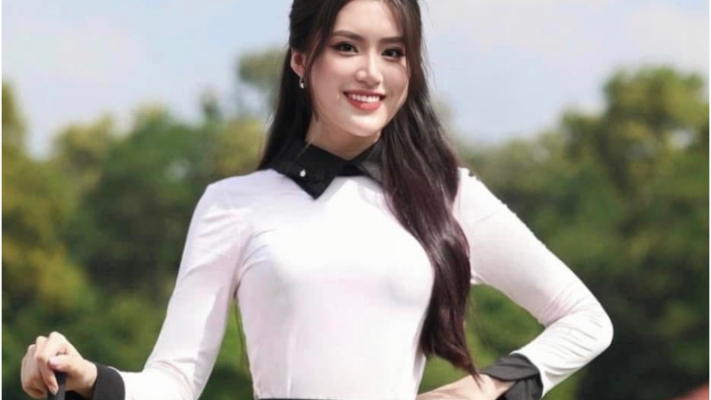 Rõ loạt ảnh đời thường của Tân hoa hậu Phan Phương Oanh: “Biết chơi Golf, rất ham tập thể dục”
