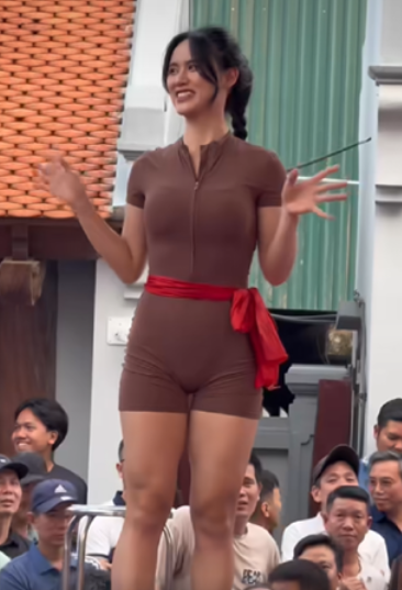 Nữ đô vật “xinh nhất hội làng 2026” lên tiếng cầu cứu sau khi bị quấy rối sau trận đấu: Nhưng phản ứng từ cư dân mạng mới là thứ khiến cô sốc nhất!