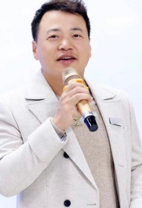 Mức án nào dành cho shark Bình khi cả gan qua mặt công an, tiếp tay nhiệt tình cho Mr Pips?