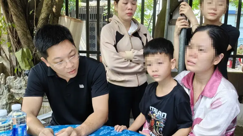 Tài xế taxi bị sát hại ở Quảng Trị: Vợ bật khóc nhớ cuộc gọi cuối cùng, nghẹn ngào “Chồng tôi có tội gì đâu…” khiến ai nghe cũng xót xa