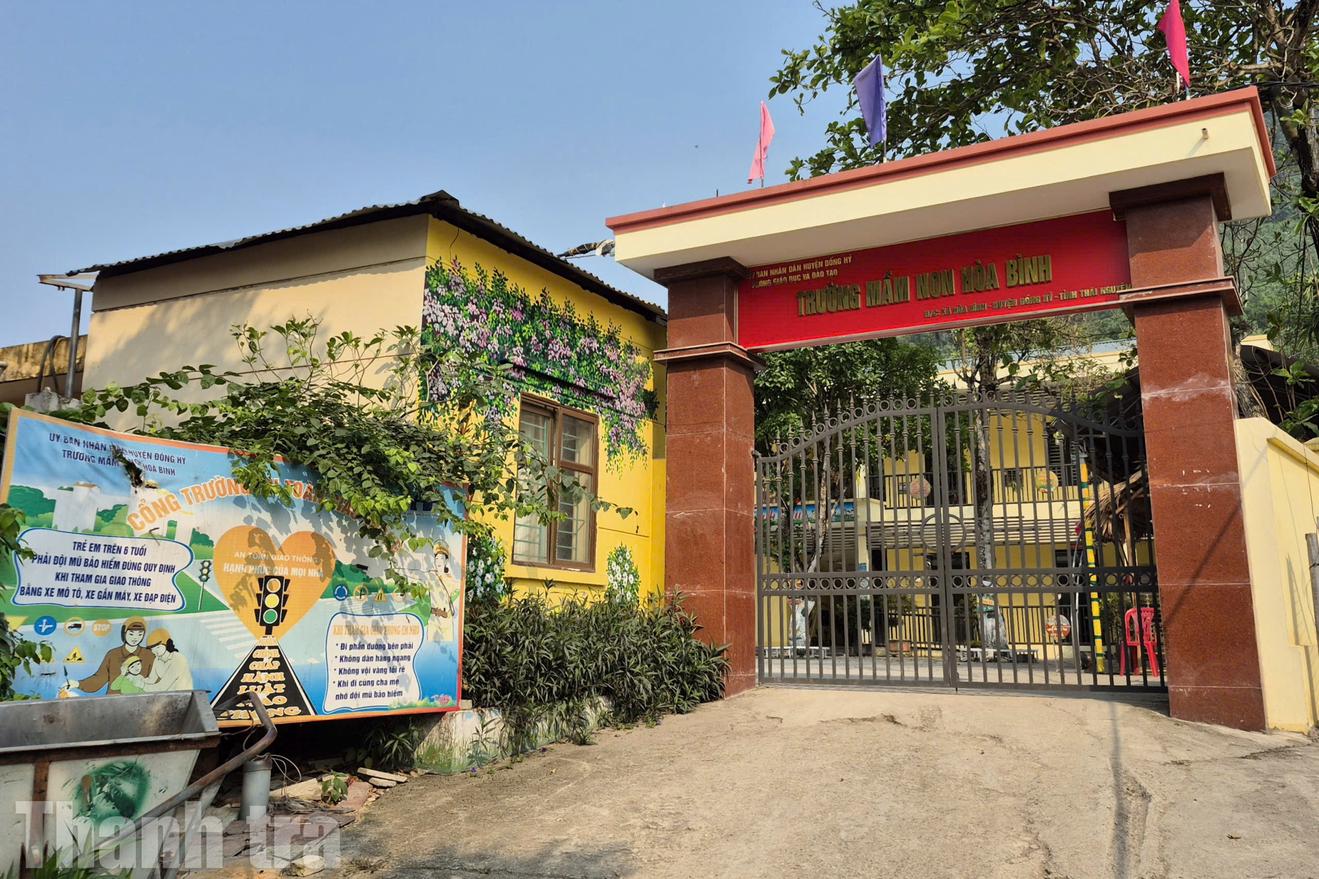 Phát hiện thịt lợn nhiễm dịch tả châu Phi trong trường mầm non, Hiệu trưởng Trường Hòa Bình bị tạm đình chỉ: Chuyến này căng thật!”