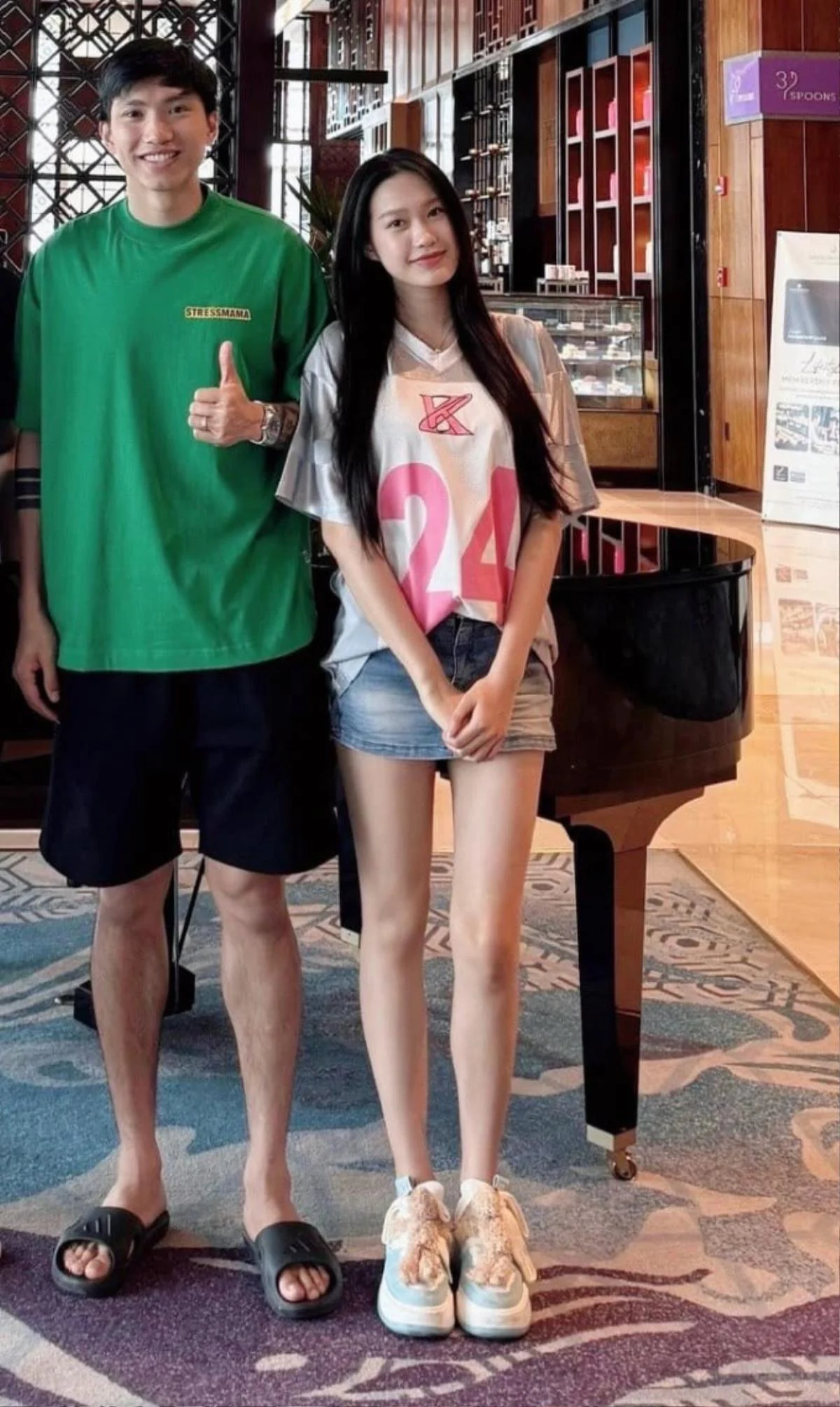 Văn Hậu nhắn tin trêu gái lạ: Chiêu thức quen thuộc từng dùng để tán Doãn Hải My năm xưa?