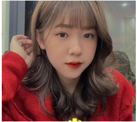 Đã rõ gia thế của tóp tóp cơ chê bánh mì là đồ ăn người nghèo: Không phải dạng vừa, nhà có điều kiện và học thức lắm đấy