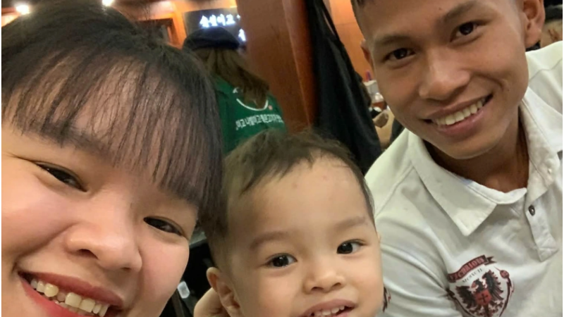 Đã rõ chân dung của chàng tài xế cứu bé gái ở Quốc lộ 1: Giờ mới thấy được khuôn mặt của anh đấy