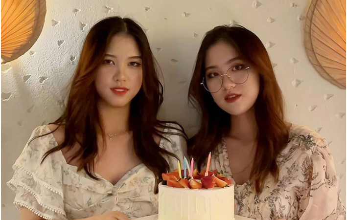 Tiết lộ về chị gái song sinh của tân hoa hậu Phương Oanh: “Có một thứ vượt trội hơn hẳn cô em, đủ tiêu chuẩn để thi hoa hậu luôn”