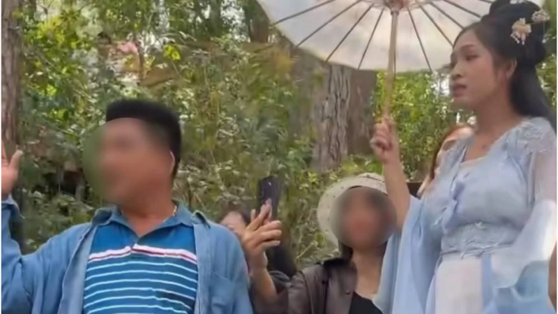 Cô Long Đà Lạt bị khách chưởi, t:ố thẳng mặt: Vì lý do không ngờ tới, không chấp nhận nổi