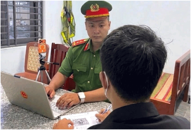 Rõ danh tính nam thanh niên thách thức công an ‘đố anh bắt được em’ vừa bị triệu tập: Rõ lời khai?