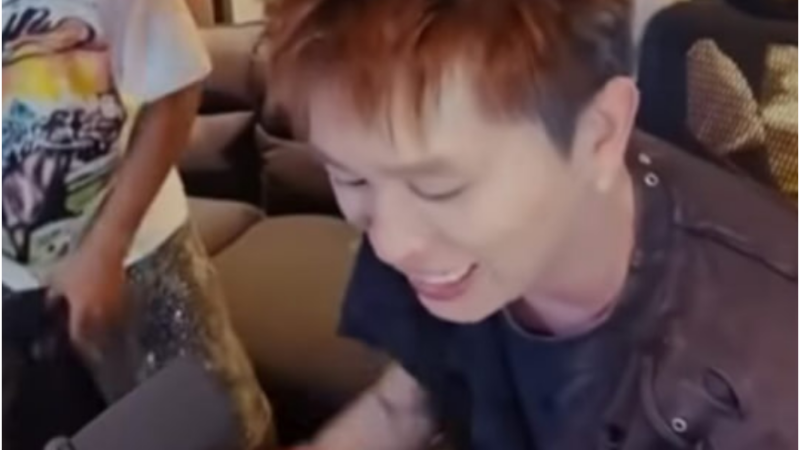 Nữ ca sĩ nổi tiếng Quỳnh Anh Shyn có động thái cực gắt nhắm vào B Ray phát ngôn gây s:ố/c: Muốn ng:ủ với nữ dàn em xinh