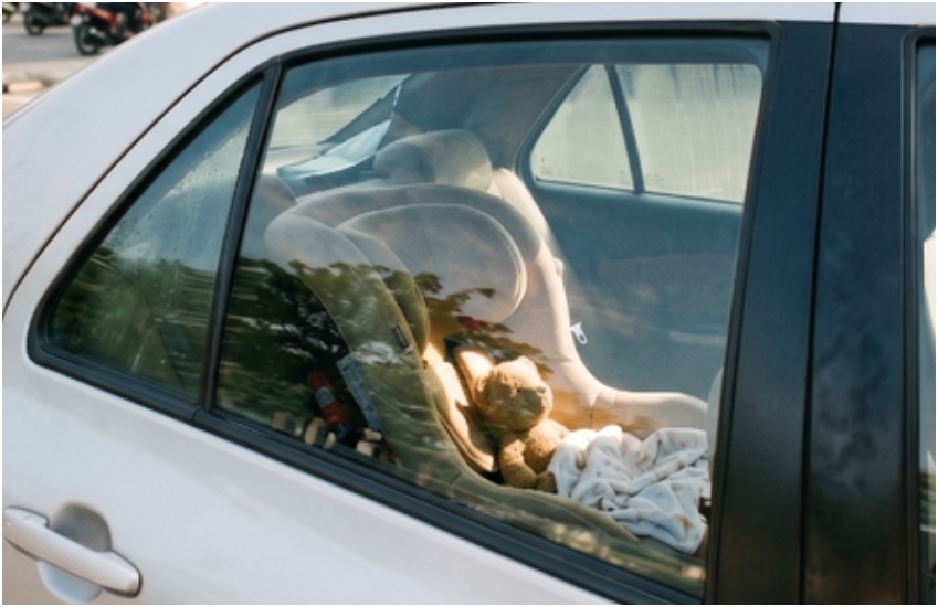 Luật sư nói rõ về cách xử lý vụ bé gái t:uvo:ng sau hơn 5 tiếng bị bố bỏ quên trên ô tô: Thôi xong rồi