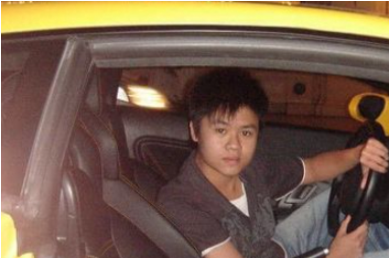 Hé lộ thân thế của con trai đại gia đứng sau cụm 18 sân pickleball sang chảnh ở TP.HCM? Là ai mà ghê thế?