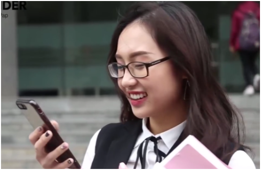 “Đoạn phỏng vấn 9 năm trước của con dâu tỷ phú Phạm Nhật Vượng bất ngờ bị ‘đào lại’: Nghe vài câu trong sân trường là hiểu vì sao được chọn vào gia đình danh giá này?”