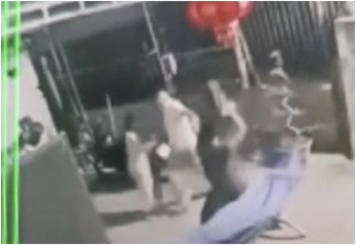 Trưởng thôn bị s:ath:ai khi giải quyết mâu thuẫn trong sinh hoạt của người dân ở Ninh Bình: “Chuyến này đi quá xa rồi”