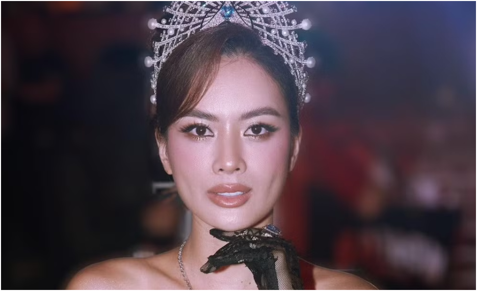 Rõ danh tính người đẹp Việt duy nhất lọt top ‘Hoa hậu đẹp nhất 2025’: Khiến cả thế giới phải trầm trồ, nhưng danh hiệu này thực sự ‘kh:ủng’ đến đâu?