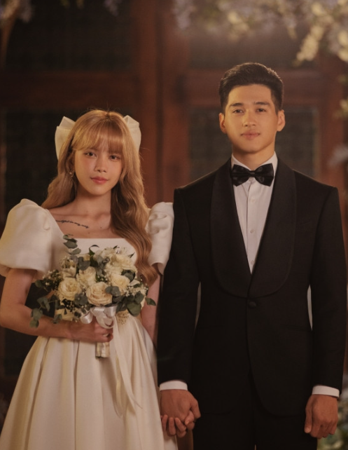 Lộ diện tình mới của Thiều Bảo Trâm: Nam thần 6 múi với cái tên kỳ lạ nhất Việt Nam, đẹp trai giỏi giang hơn NYC gấp bội!