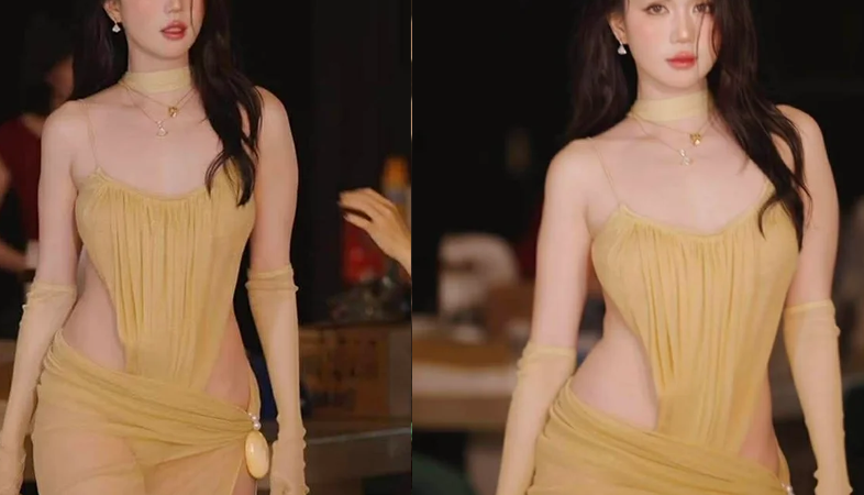 Ngọc Trinh khoe vẻ đẹp nóng bỏng trong váy xuyên thấu: Đẳng cấp “nữ hoàng nội y” chưa ai vượt qua