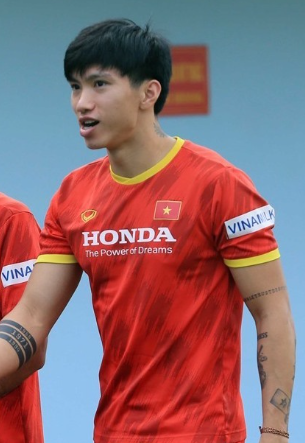 Động thái gây chú ý của Đoàn Văn Hậu giữa lúc bị chỉ trích: Không ngờ anh lại có thái độ thế này