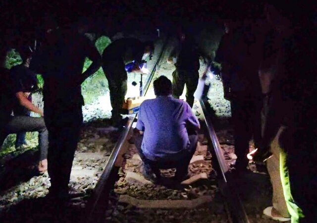 Đi bộ trên tuyến đường sắt Bắc – Nam, người phụ nữ gặp nạn thương tâm: Chưa rõ danh tính, cơ quan chức năng khẩn tìm người thân