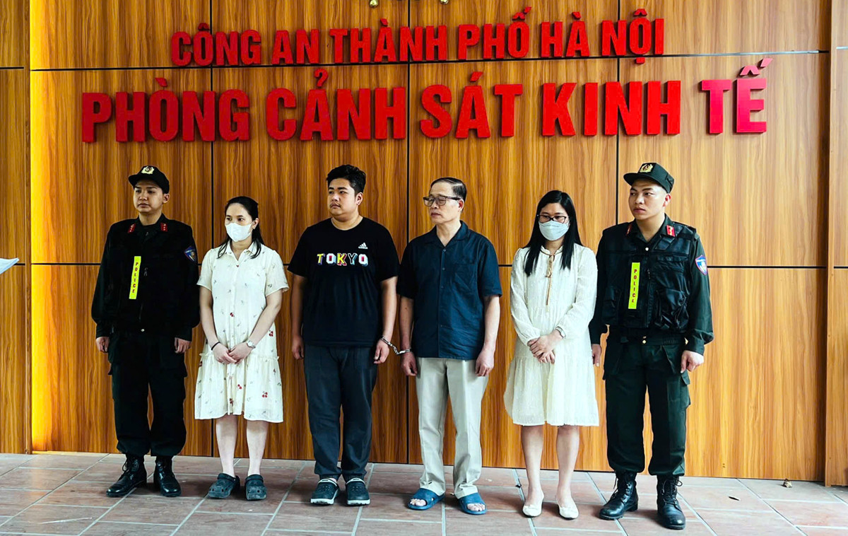 Ông chủ Bảo Tín Minh Châu khai nhận đã chỉ đạo con trai làm 1 việc: Không ngờ người làm cha lại tự đẩy con mình vào vòng lao lý!