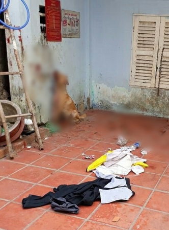 Just because of a personal grudge, a young man cruelly tortured his friend’s dog to vent his anger, leaving everyone who saw it absolutely outraged